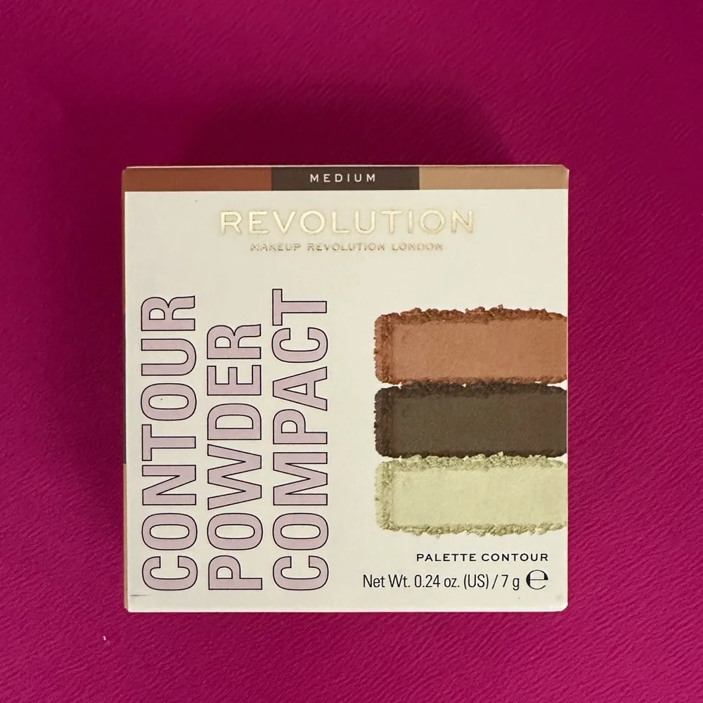 Revolution Face Powder Contour Compacts (Set of 2 )Light & Medium. New in box!